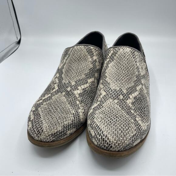 Toms Grey Snake Embossed Leather Slip On Loafer Womens 8.5 Fall Anle Boots - Picture 5 of 9